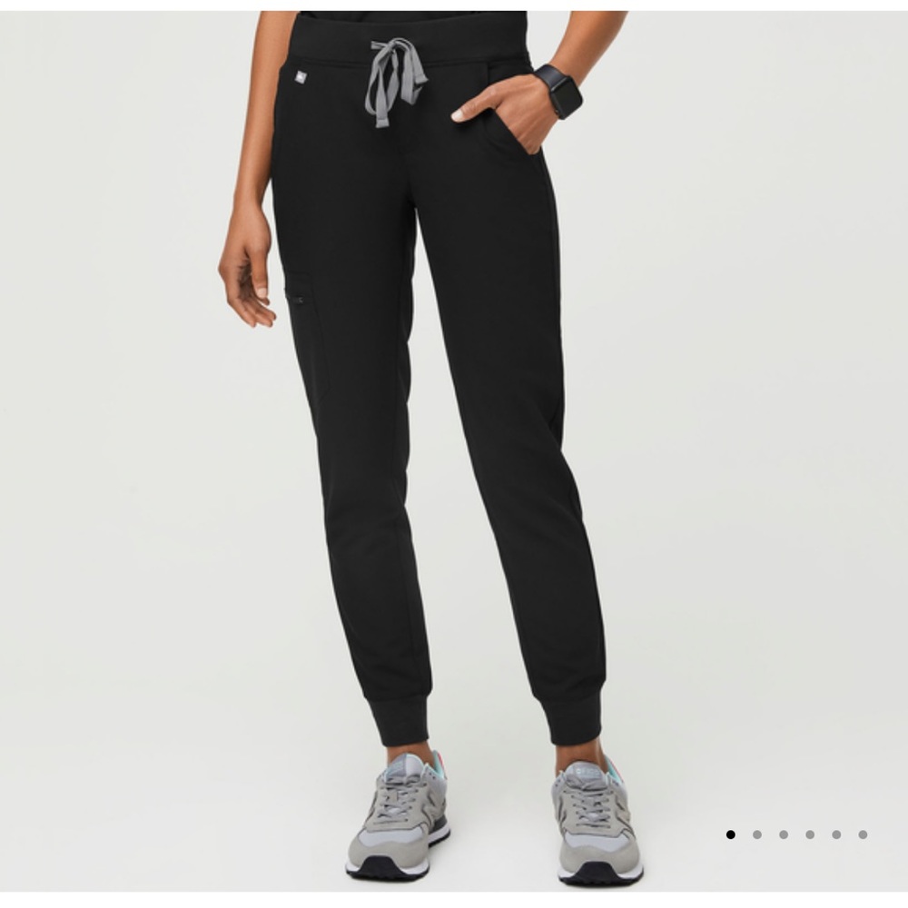 Like New Figs Zamora Joggers